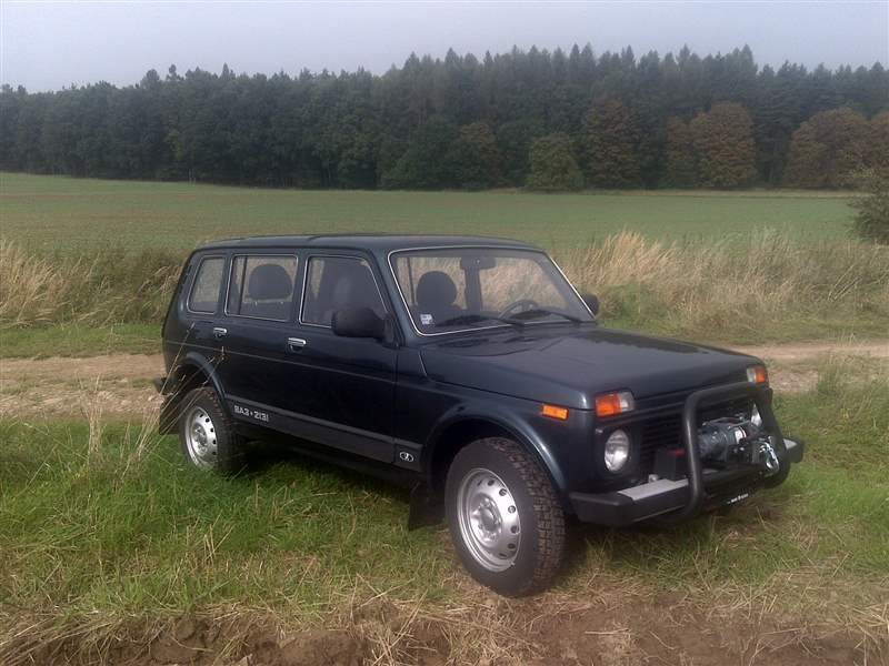 LADA 2131 NIVA 5DOORS pro Permafarmu Veselice