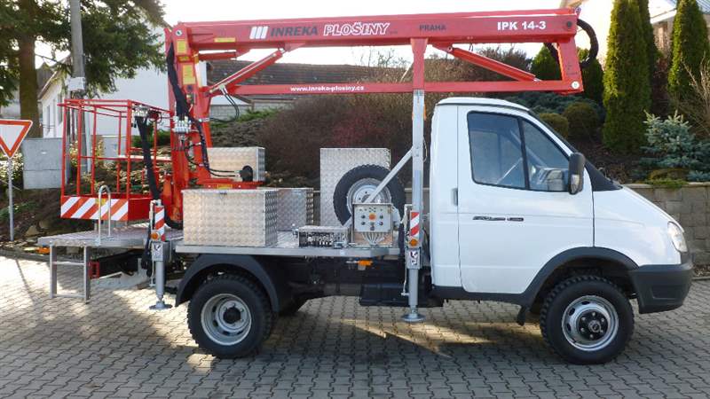 GAZ - 33027 s ploinou IPK-14-3 m na Slovensko